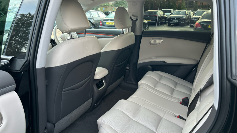 MG Im6 553kW Launch Edition 100kWh 5dr AWD Auto Electric Estate